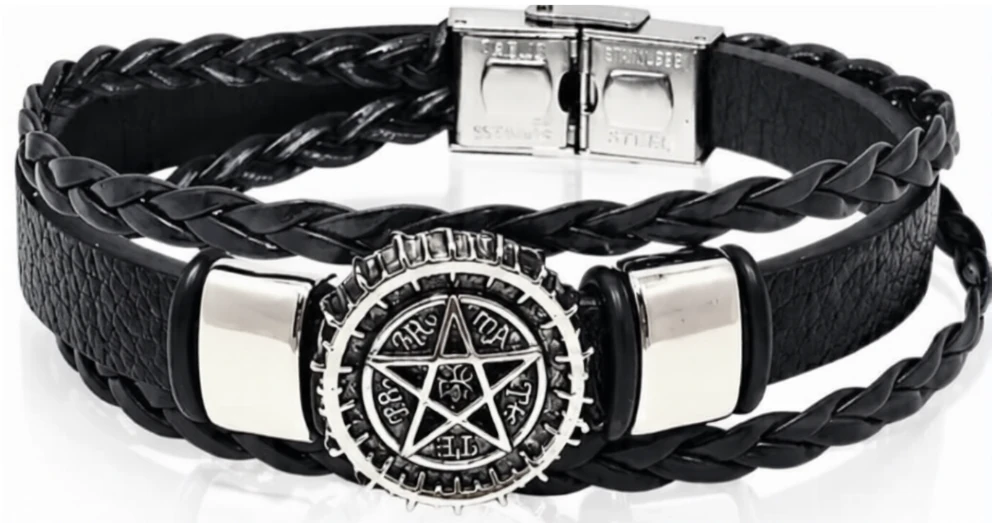 Pulsera de cuerina triple con acero quirurgico estrella runas 21cm